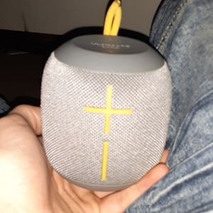 Bluetooth speaker